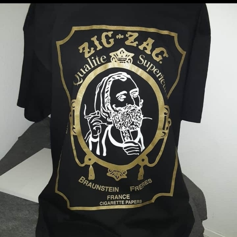 Zig Zag tshirt XL